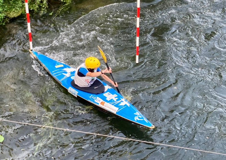 Rencontre avec Eva, championne de para canoé-kayak adapté