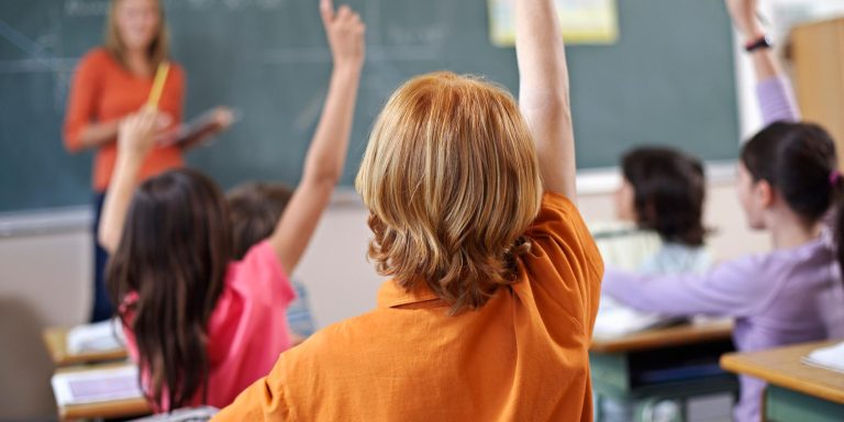 Sensibilisation au handicap dans les écoles par l’APAJH de l’Hérault
