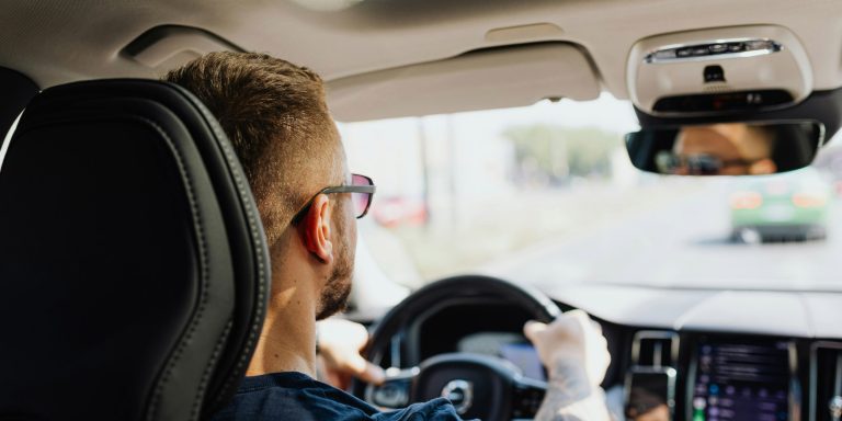 APAJH du Nord : des voitures sans permis à disposition des travailleurs de l&rsquo;ESAT Le Jardinet